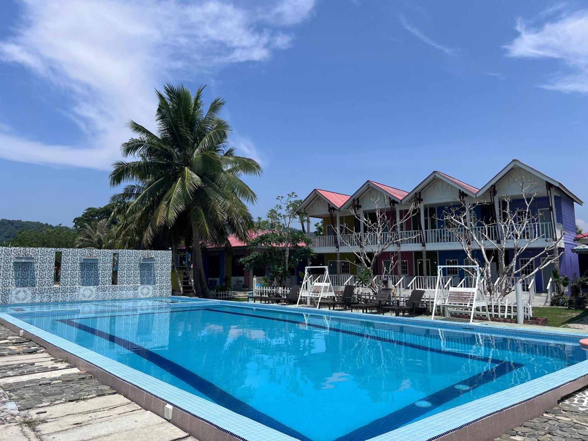 Capital O 91017 Tuba Beach Resort @ Pulau Tuba Kuah Luaran gambar
